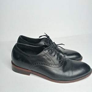 Prada dress shoes 